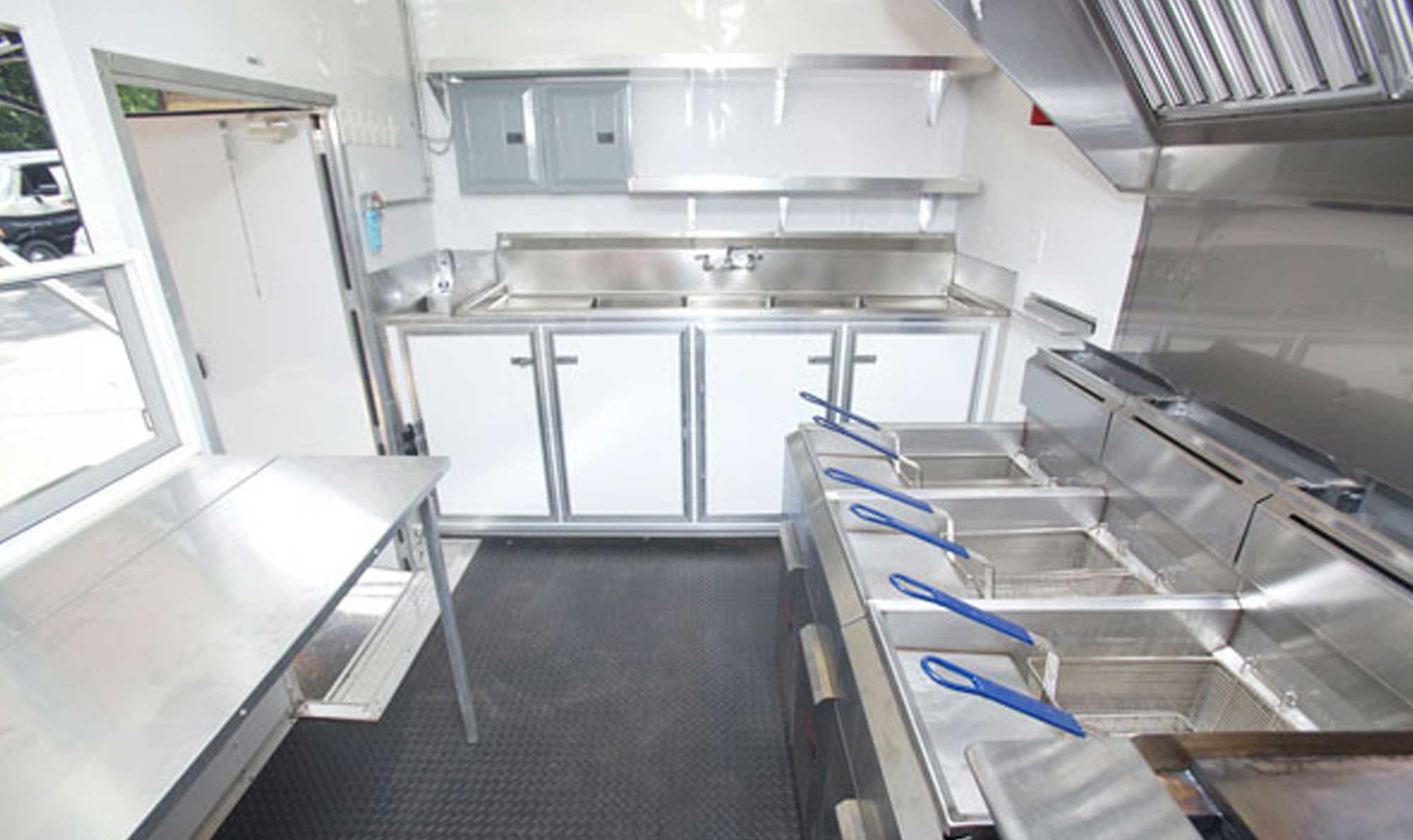 Mobile Catering Kitchen - Talk of the Town Catering